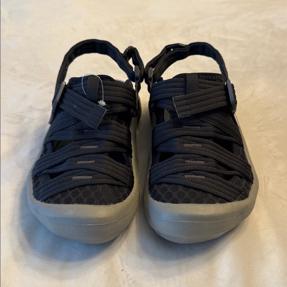 Like new! Oboz Whakat Trail Women's Sandal, sz 6 - Picture 3 of 8